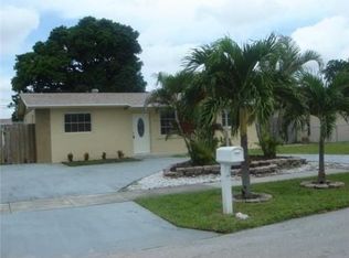 6221 SW 3rd St, Margate, FL 33068