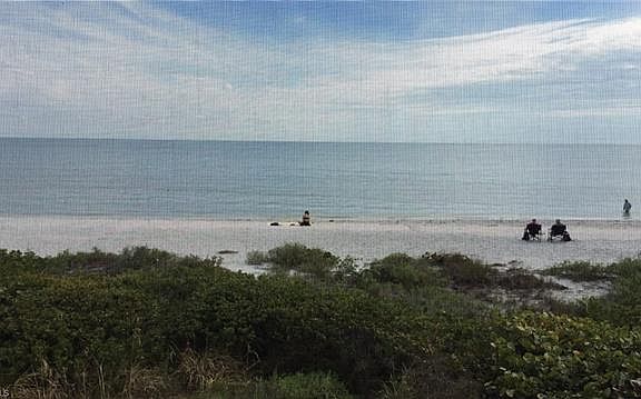 4th image of 1501 Middle Gulf Dr #208E