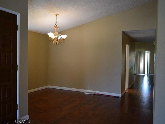 4th image of 1 Bonanza Ct