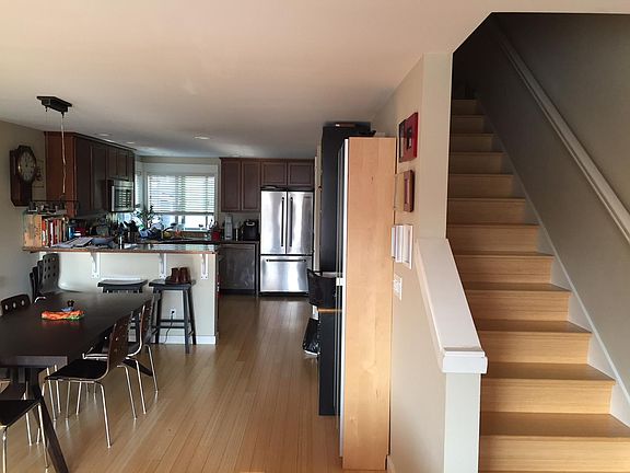2nd image of 8554B Mary Ave NW