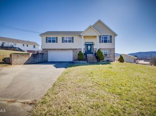 104 Chickasaw Cir, Church Hill, TN 37642