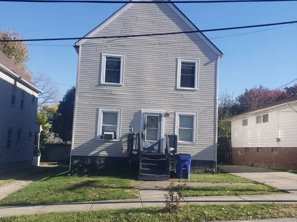 3483 W 63rd St, Cleveland, OH 44102