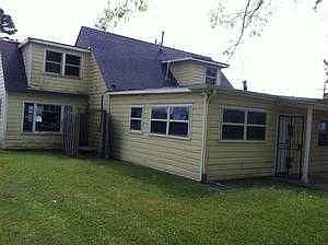 2nd image of 4921 Stephen Girard Ave