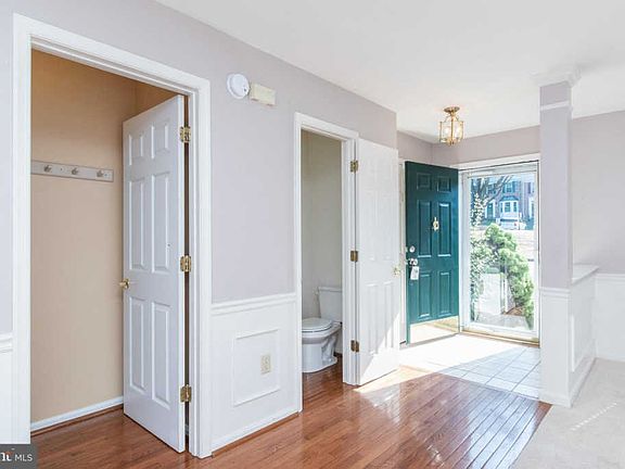 3rd image of 336 Althea Ct