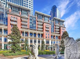 435 S Tryon St, Charlotte, NC 28202