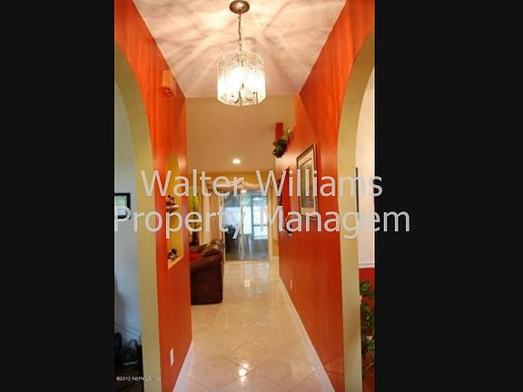 Foyer/Entry Hall