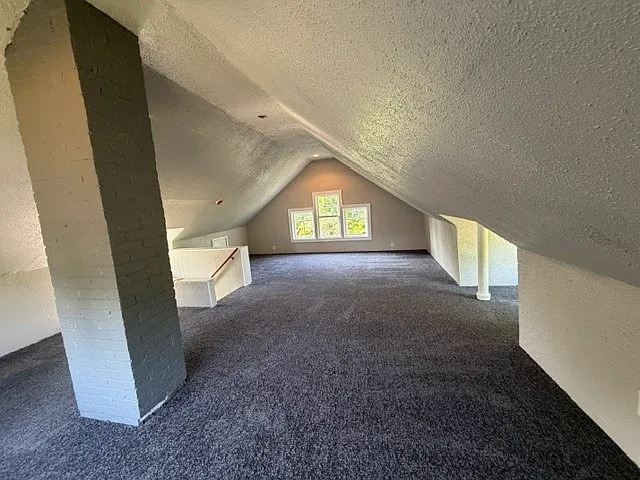 144 Devon Rd — Photo 16