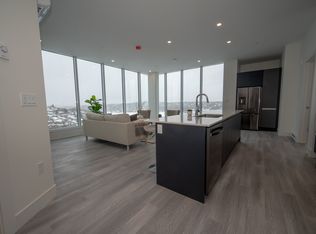 307 Prince Albert Rd #705, Halifax, NS B2Y 1N3