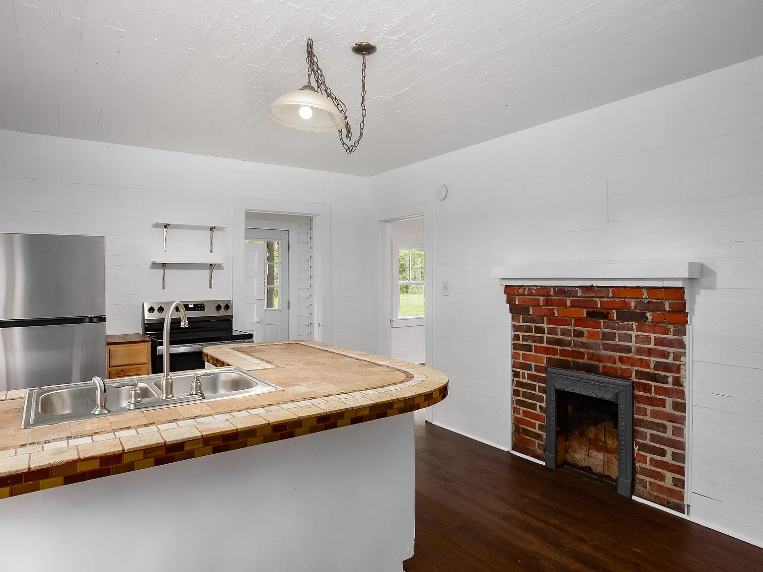1 bed, 700 sqft, $850 — Photo 4
