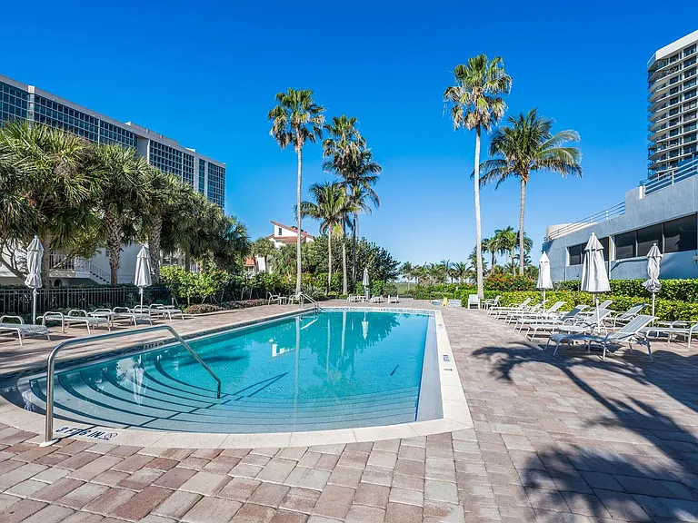 4751 Gulf Shore Blvd N #Penthouse 7 — Photo 33