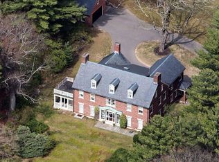 1 Whitehouse Ln, Weston, MA 02493