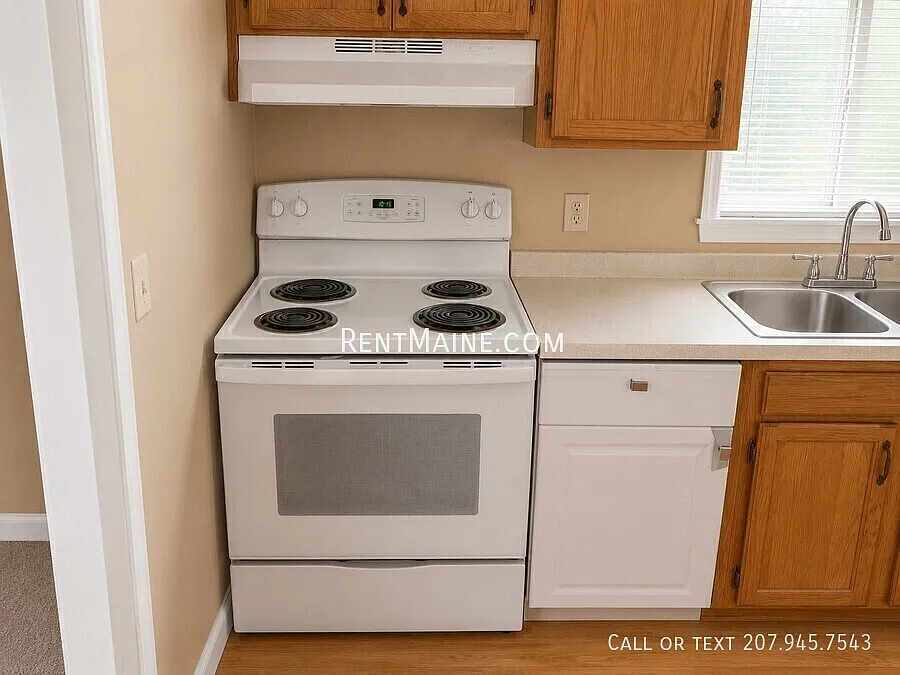 3 bed, 1196 sqft, $1,675 — Photo 3