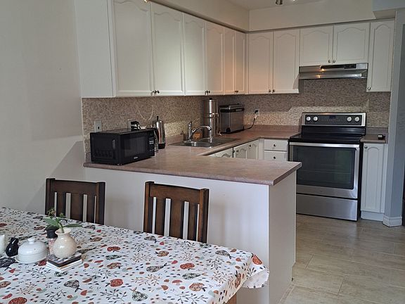 2nd image of 120 Railroad St Unit 4