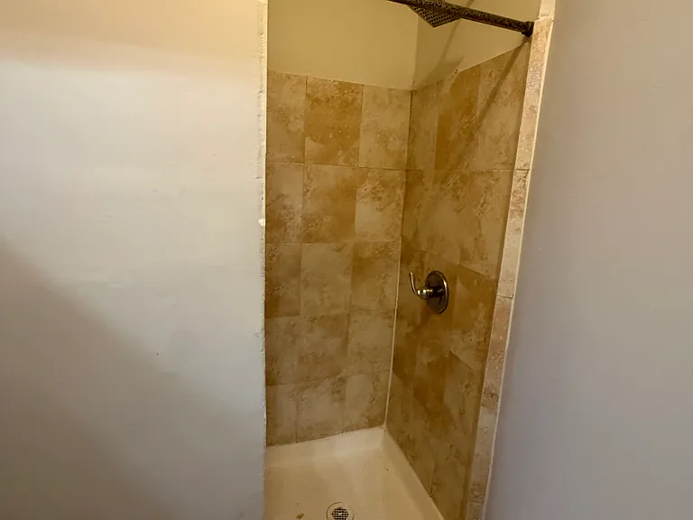 89-91 E 25th St #8 — Photo 7