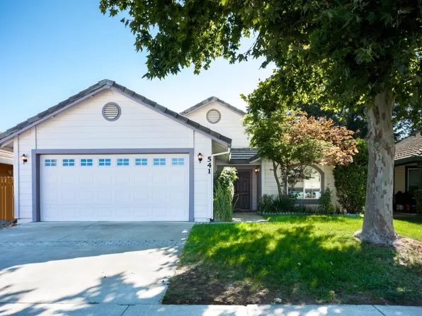 541 Willowbrook Dr, Yuba City, CA 95993