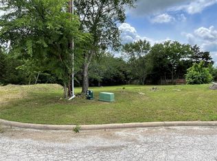 1130/ W Amsden Cir, Denison, TX 75020