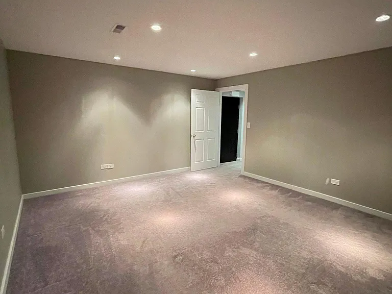 1451 N Ashland Ave #SF — Photo 19
