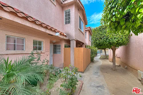 13810 Funston Ave Photo 1