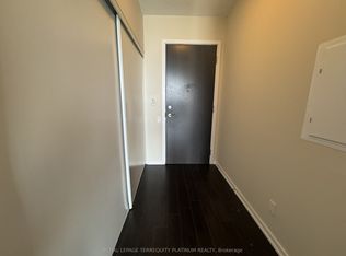 105 The Queensway #2105, Toronto, ON M6S 5B5
