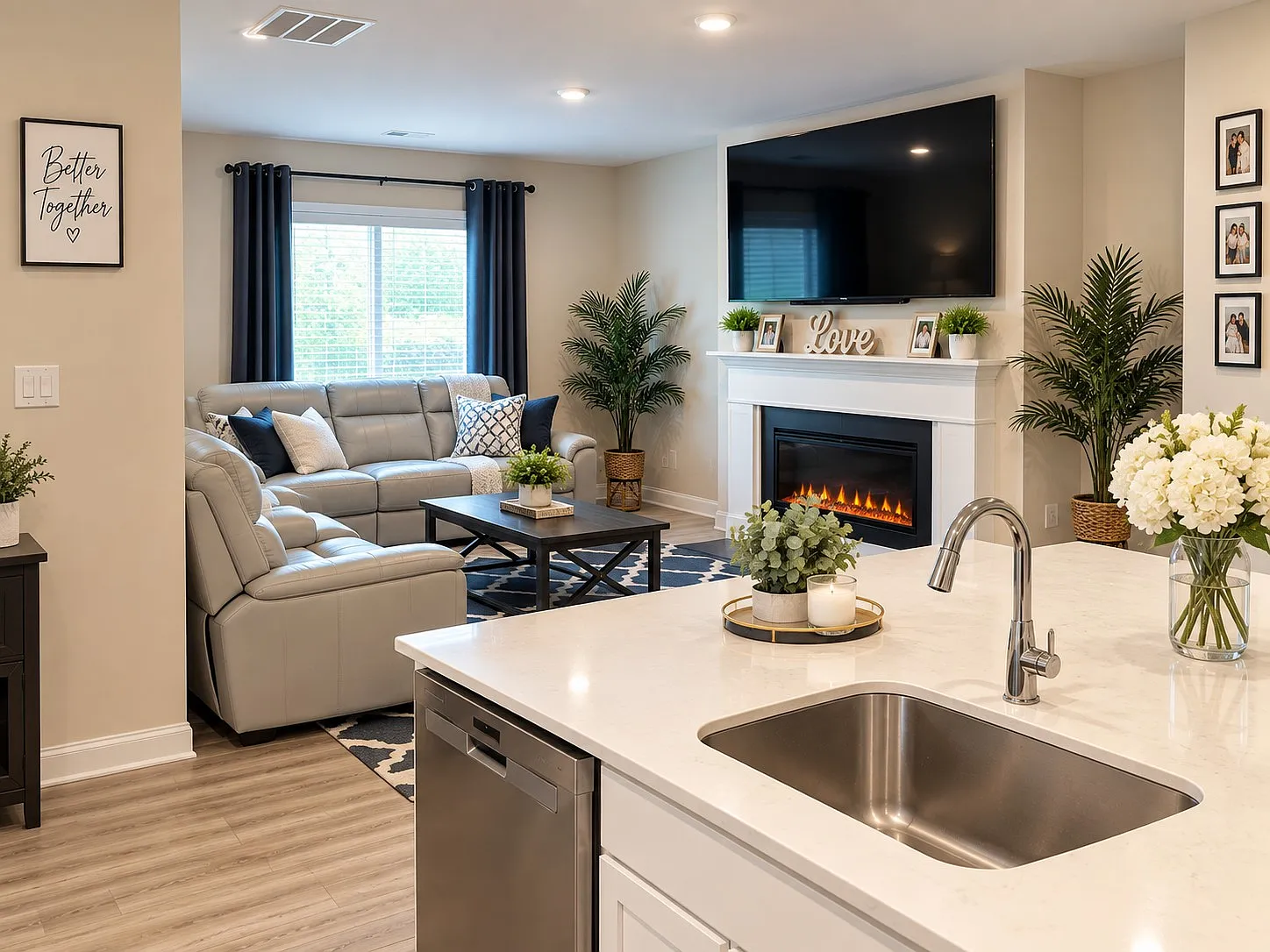 5 bed, 2368 sqft, $2,700 — Photo 3