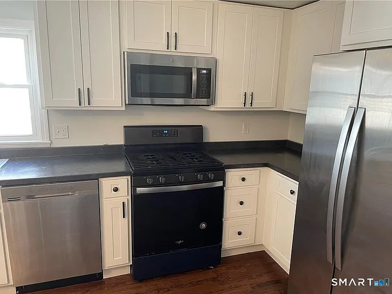 111 Greenwich Ave #2 — Photo 1