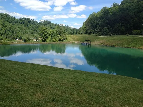 300 Old Ratliff Rd, Denver, KY 41222