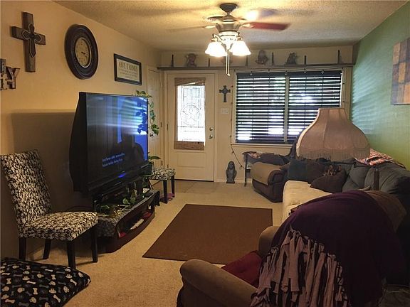 5th image of 617 S San Jose Dr