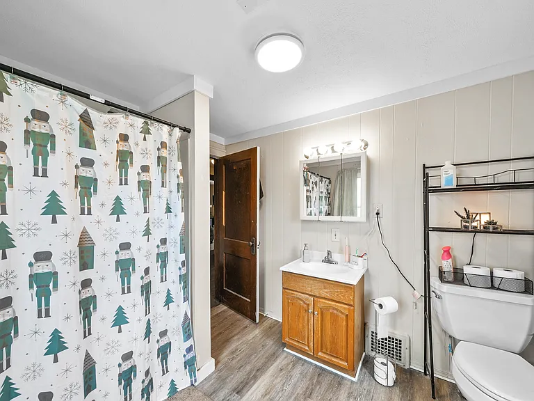 114 Linden Rd #1 — Photo 20