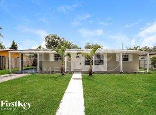 401 SW 68th Blvd, Hollywood, FL 33023