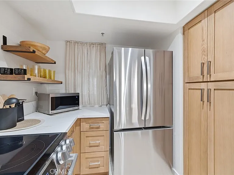1200 Pacific Coast Hwy #327 — Photo 9