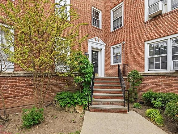3rd image of 230 Central Ave APT 1F