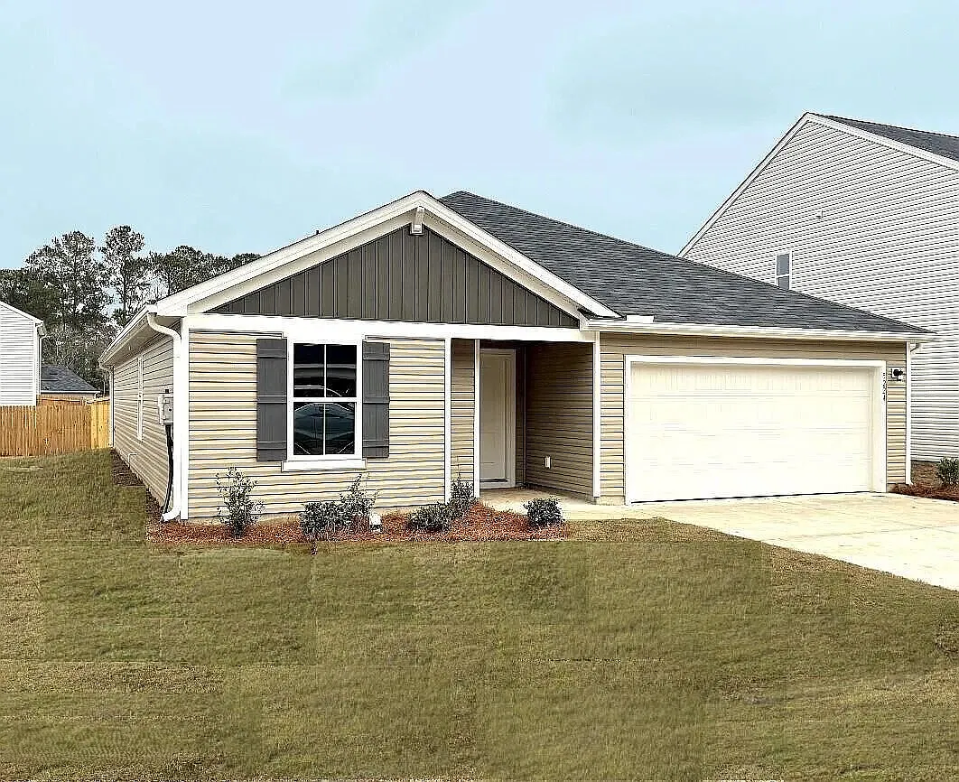4 bed, 3.0 bath, 1842 sqft, $2,075 — Photo 1