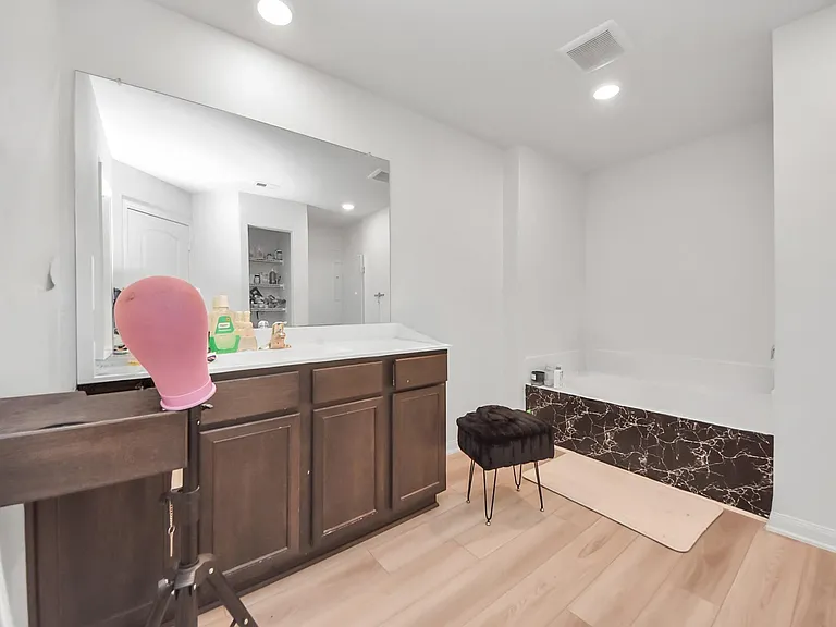 7943 Vacek Meadows Loop — Photo 31