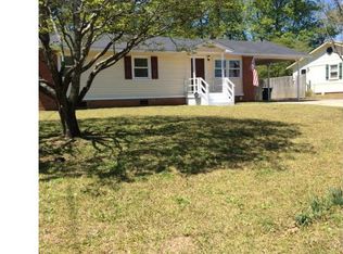 1842 Strathmore Ave, Fayetteville, NC 28304