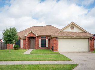 2083 Sweetbay Dr, Ingleside, TX 78362