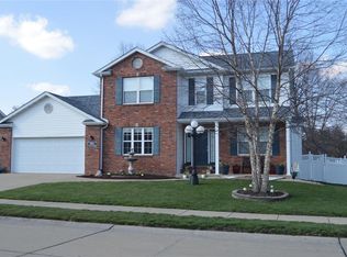 7052 Stallion Dr, Edwardsville, IL 62025