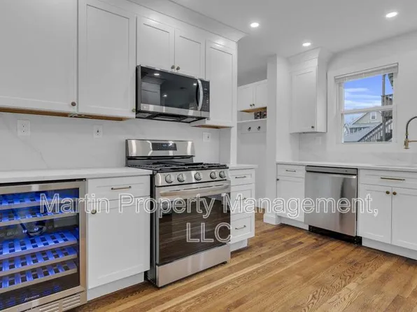 116-118 White St, Belmont, MA 02478