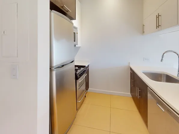 805 Columbus Ave, New York, NY