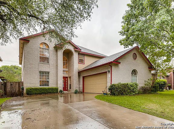3rd image of 2750 Montebello