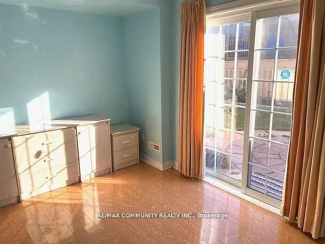 88 Wharnsby Dr #MAIN — Photo 4
