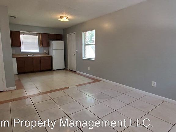 2nd image of 1726 E Idell St APT A