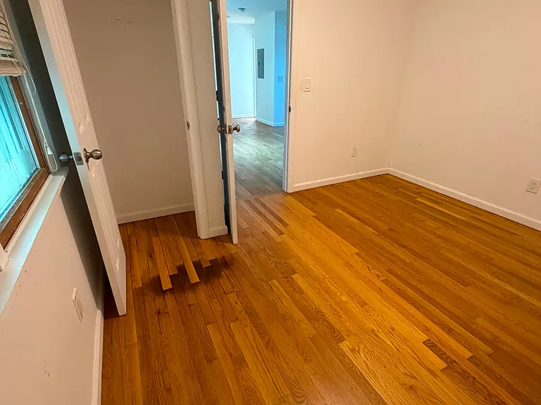 39 Silvermine Ave #2 — Photo 8