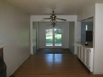 4th image of 725 Runnymede St