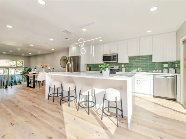 7 Sunup, Irvine, CA 92603