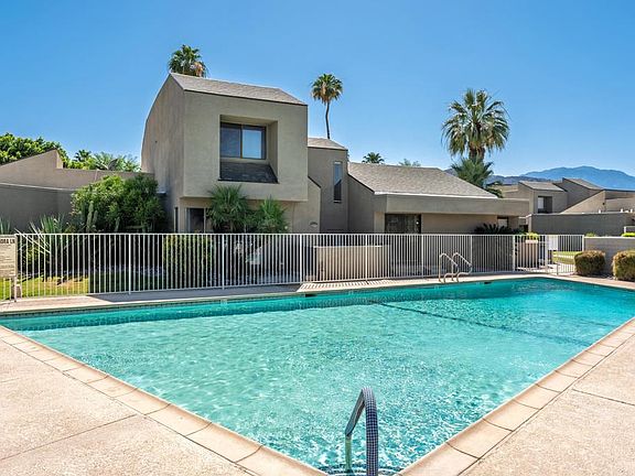 5th image of 71870 Eleanora Ln