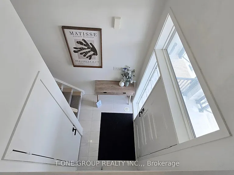 20 Pantheon Ln — Photo 2