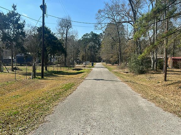 5th image of 25725 Dogwood Ln