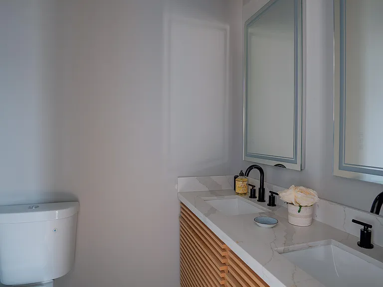 111 W Sunny Isle St #202 — Photo 3
