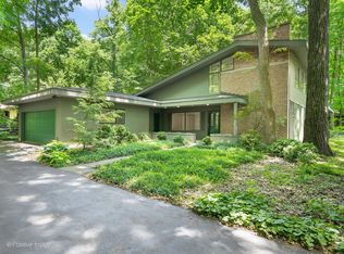 5209 Lee Ave, Downers Grove, IL 60515