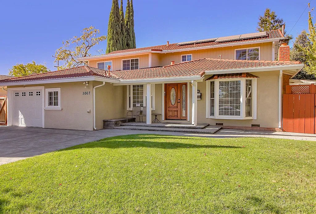 5067 Leigh Ave photo 1